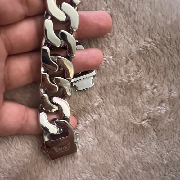 Rare-Romance CHUNKY CUBAN BRACELET - Picture 3 of 6